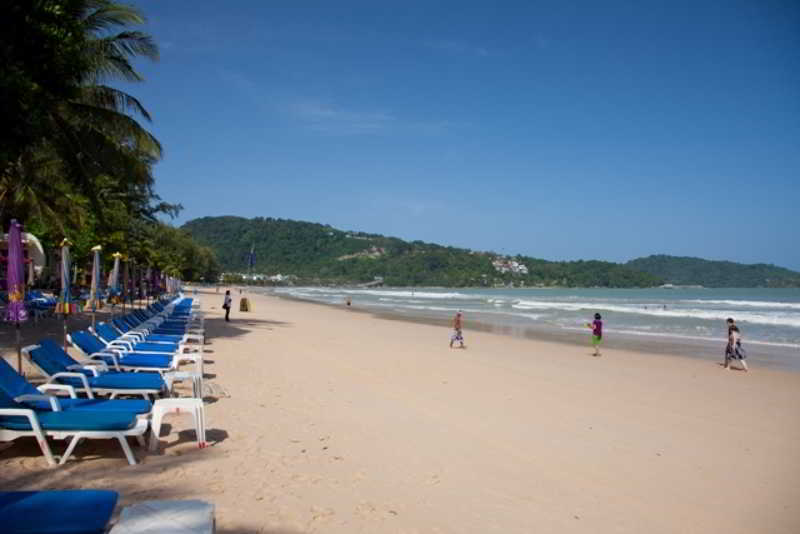 Patong Beach Bed And Breakfast Eksteriør billede